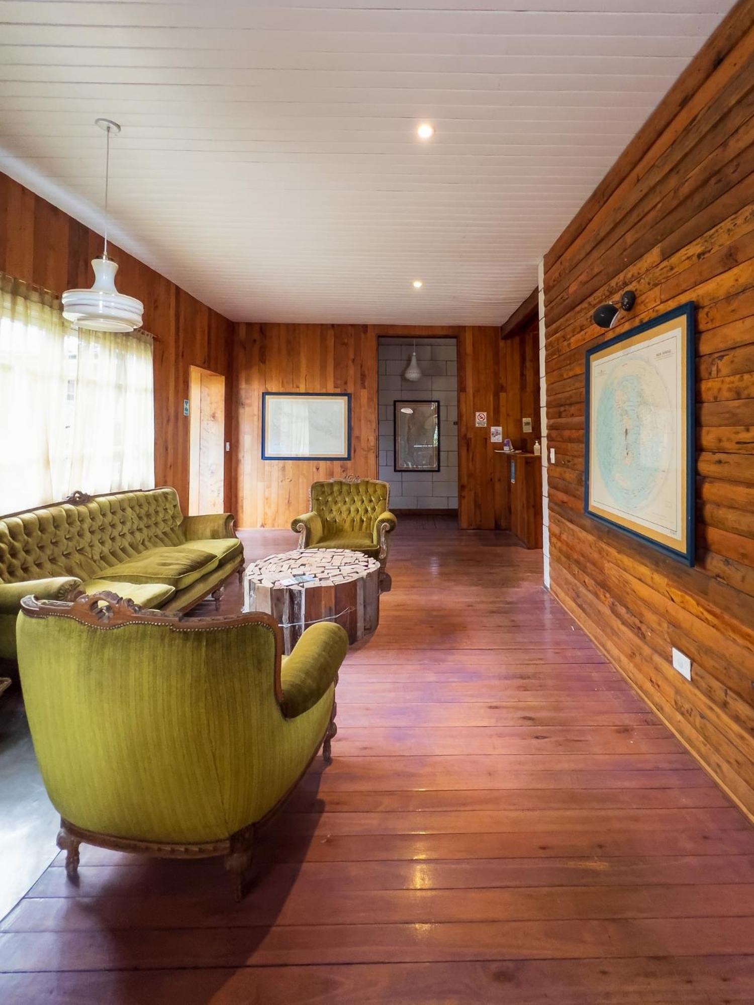 Wesley House Hosteria Boutique San Martín de los Andes 외부 사진